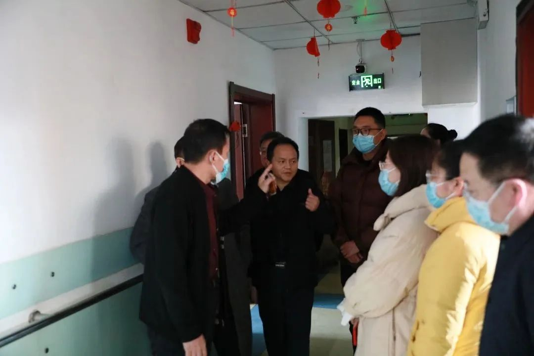 國家重點(diǎn)研發(fā)計劃-醫(yī)養(yǎng)結(jié)合項(xiàng)目專家組蒞臨龍港國際醫(yī)療健康產(chǎn)業(yè)園調(diào)研指導(dǎo)工作(圖6)